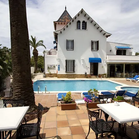 Capri Hotel