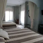 Casa Mett - Fully Refurbished فندق سيدجيس