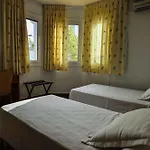 فندق Casa Mett - Fully Refurbished 5*