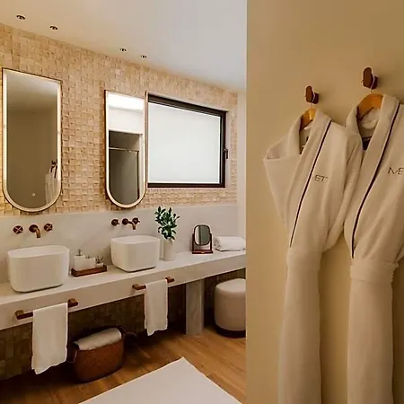 Casa Mett - Fully Refurbished 5* Sitges