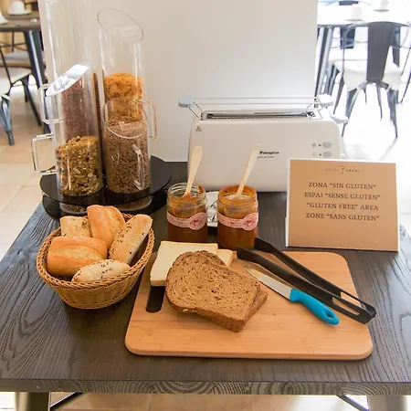 Capri 3* シッチェス