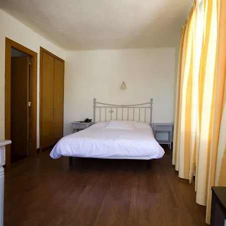 호텔 카프리 시제스