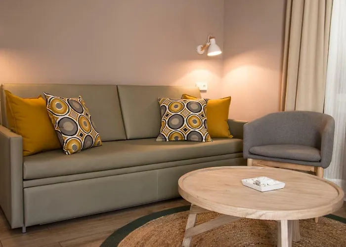 Capri Ξενοδοχείο 3*