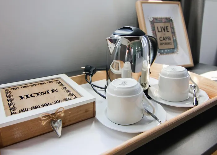 Capri 酒店 锡切斯